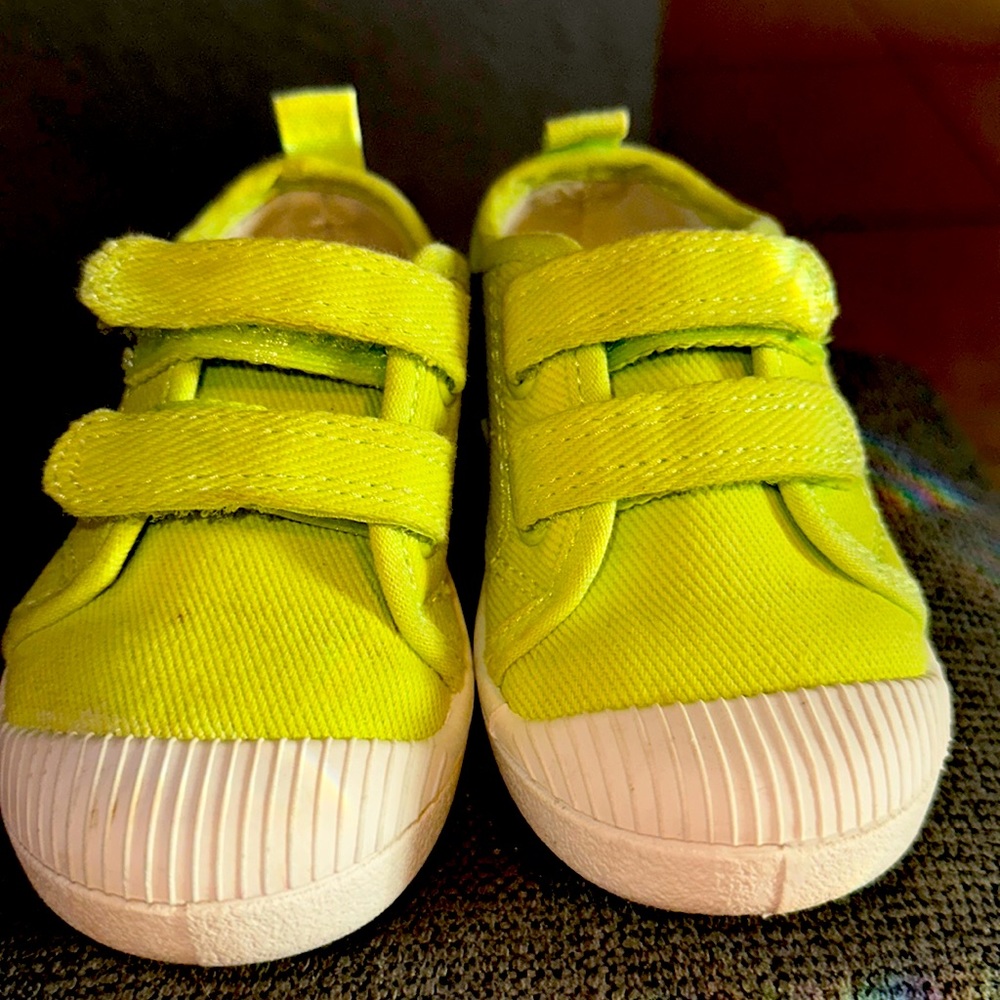Cat & Jack shoes